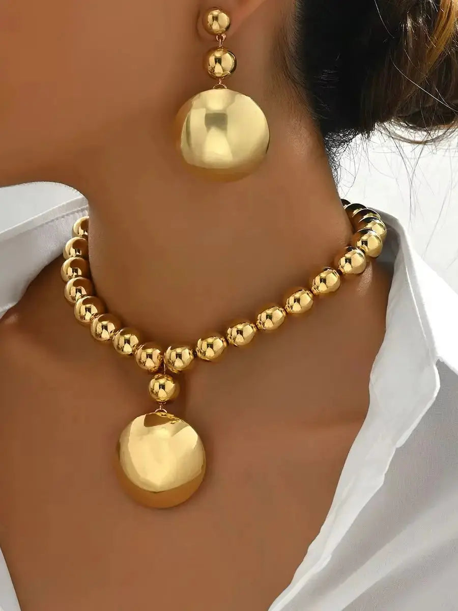 New Style Necklace and Earrings Jewelry Set, Fashionable and Unique Metal Bead Necklace, Niche High-End Pendant Earrings theelegancejewellery