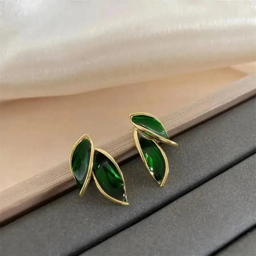 Korean Fashion Seven Star Zircon Earrings For Women Jewelry 2026 Trending New Luxury Women's Crystal Stars Stud Earrings Gifts theelegancejewellery