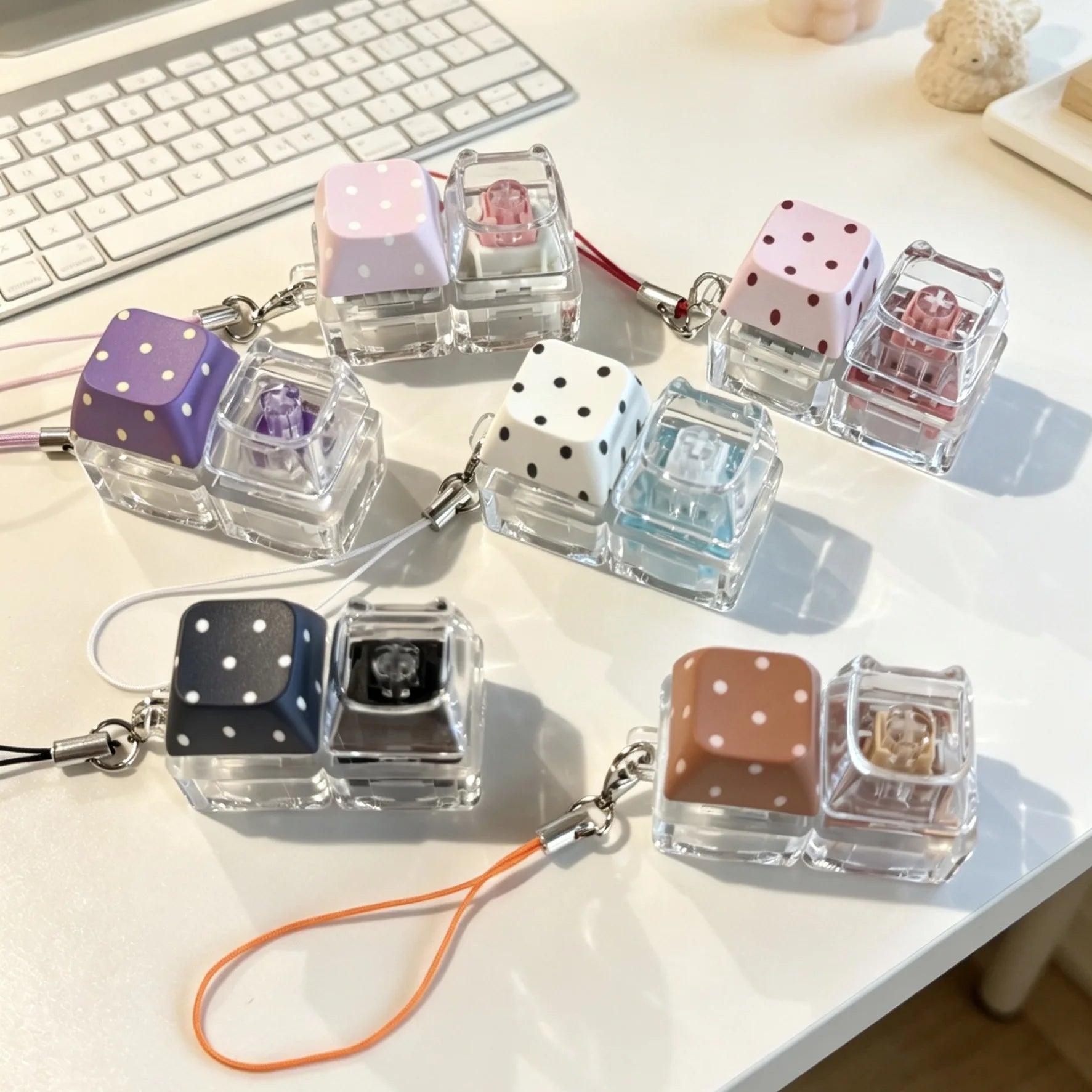 4-Key Polka Dot Keychain Pendant Fidget Stress Releasing Decompression Keychain Press Keyboard Button Keycap Bags Charm Pendant