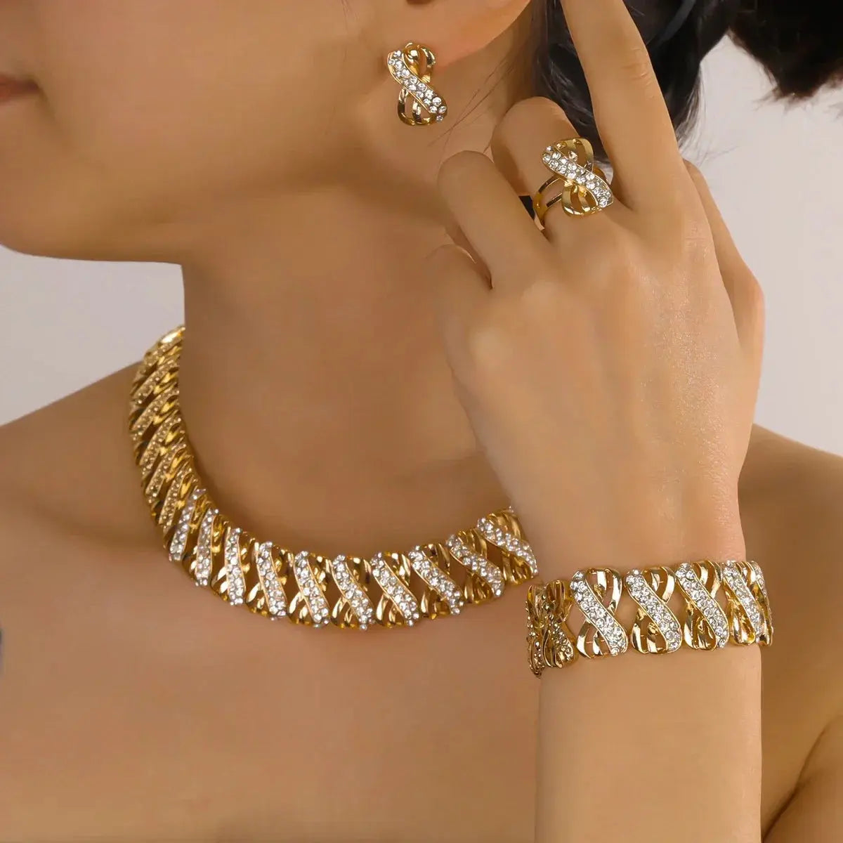 Fashion 18k Gold Plated Jewelry Set Dubai African Choker Necklace Earrings Rings Wedding Bridal Jewellery Sets for Women theelegancejewellery
