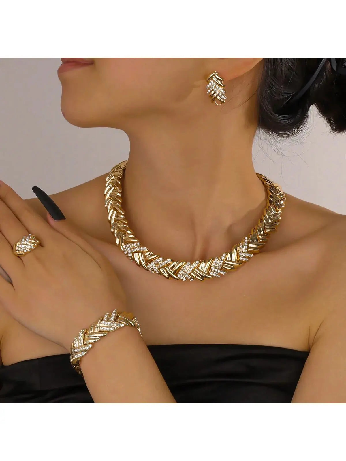 Fashion 18k Gold Plated Jewelry Set Dubai African Choker Necklace Earrings Rings Wedding Bridal Jewellery Sets for Women theelegancejewellery