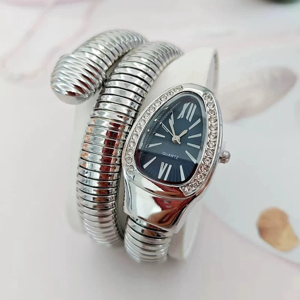 New Women Watches Rhinestone Quartz Watch Casual Luxury Watch Ladies Bracelet Watch Women Wristwatch Relogio Feminino Clock Hous