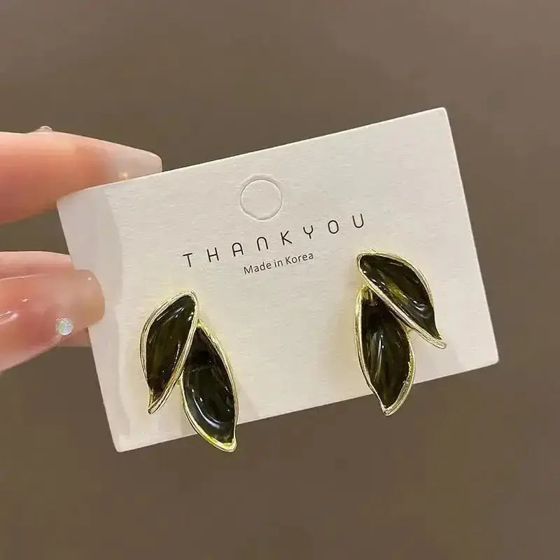 Korean Fashion Seven Star Zircon Earrings For Women Jewelry 2026 Trending New Luxury Women's Crystal Stars Stud Earrings Gifts theelegancejewellery