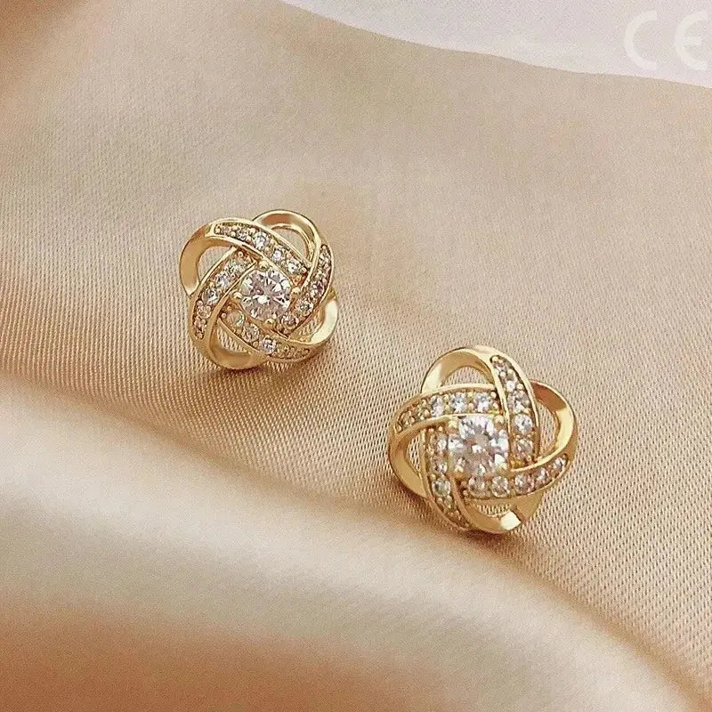 New Exquisite Shiny Zircon Heart Flower Earrings Korean Elegant Square Geometric Crystal Earrings for Women Fashion Jewelry Gift EleganceJewellery