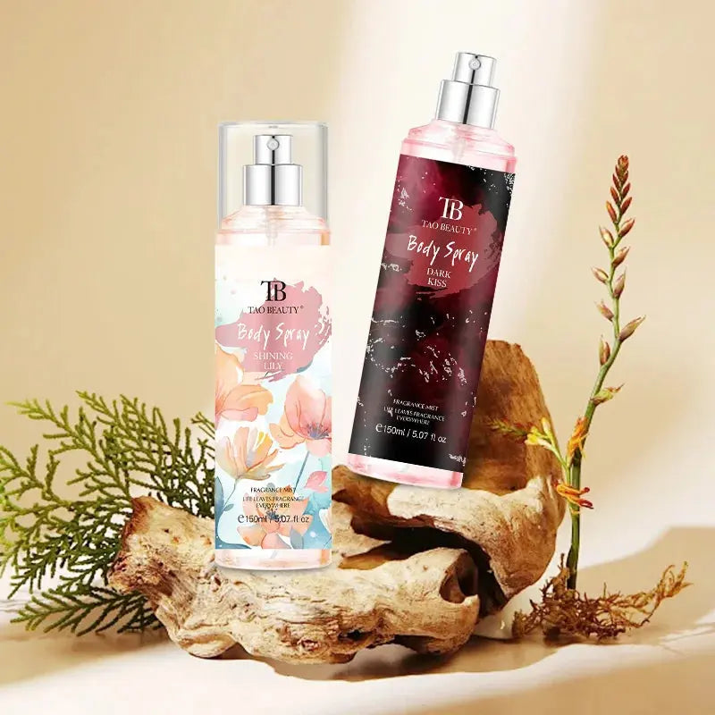 The fragrance spray has a long-lasting, faint floral scent with a fruity note. It is a fragrance body spray without alcohol. theelegancejewellery