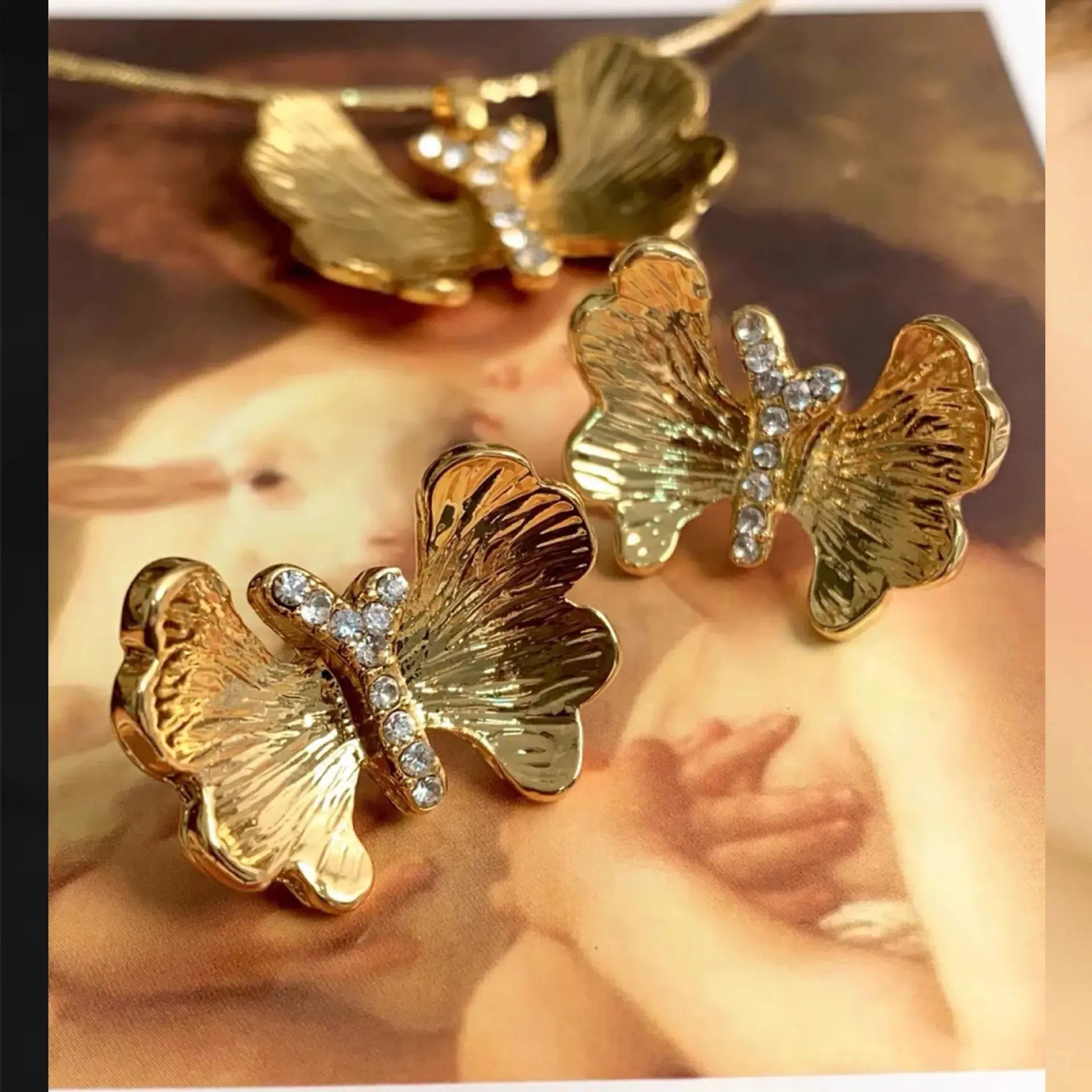 Trendy Jewelry Elegant Temperament Metal Flower Earrings For Women Female Gifts Delicate Design Ear Accessories Hot Selling theelegancejewellery