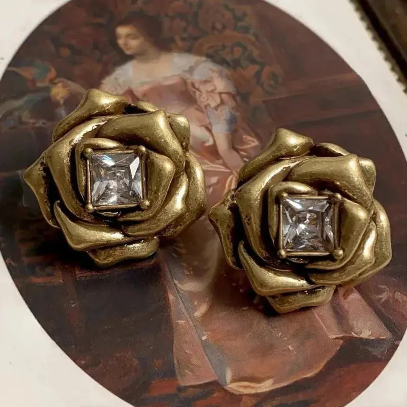Trendy Jewelry Elegant Temperament Metal Flower Earrings For Women Female Gifts Delicate Design Ear Accessories Hot Selling theelegancejewellery