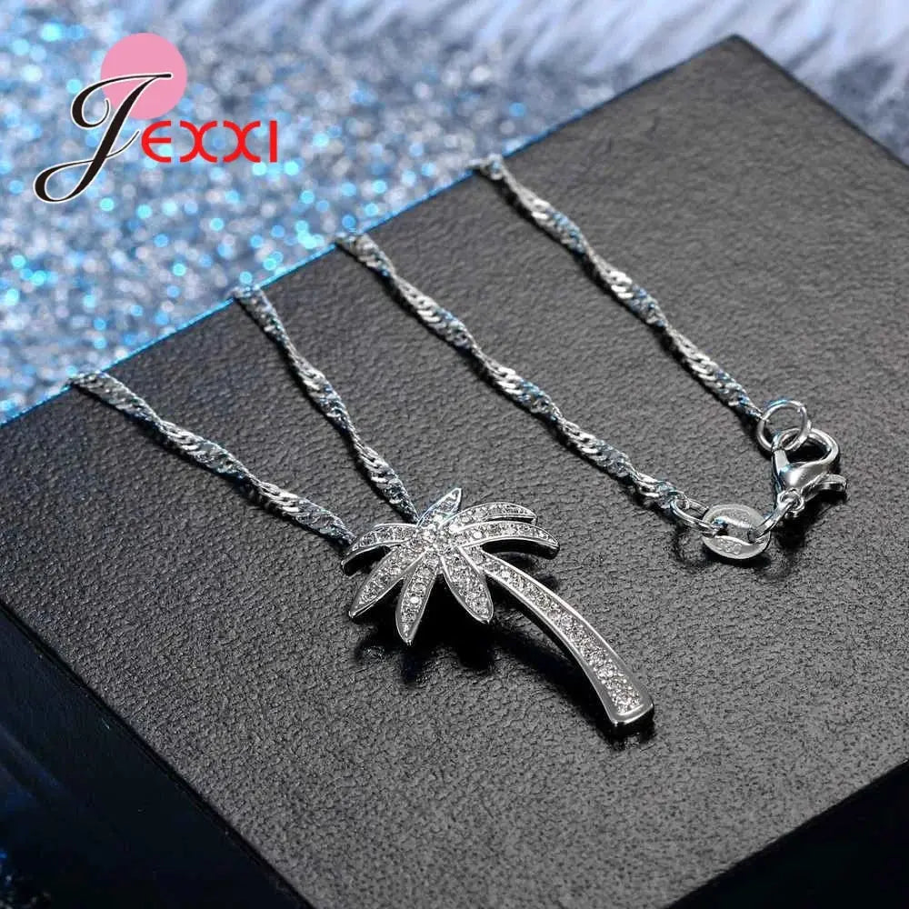 Latest Fashion Jewelry Crystal Necklace For Girl Popular 925 Sterling Silver Necklace For Women Wedding Anniversary Party theelegancejewellery