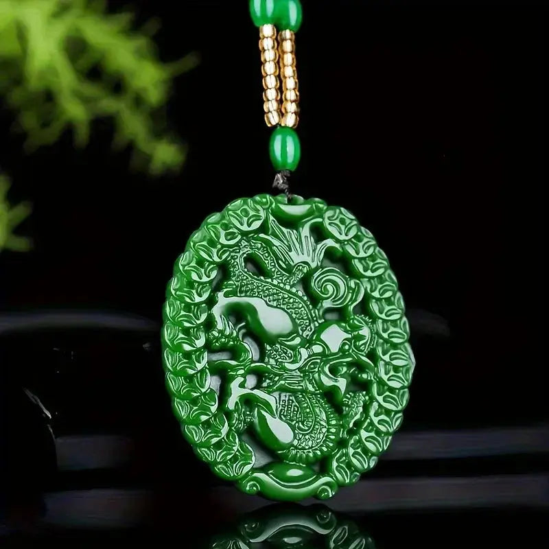 The new green pendant necklace is simple and versatile, fashionable and new. theelegancejewellery