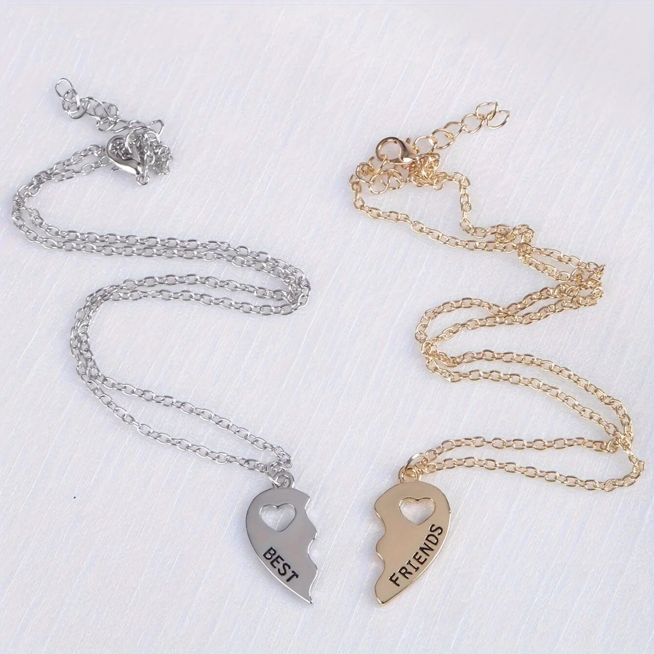 2pcs Romantic Best Friend Pendant Necklace Women Hollow Heart Best Friends Forever BFF Friendship Jewelry Accessories 2025