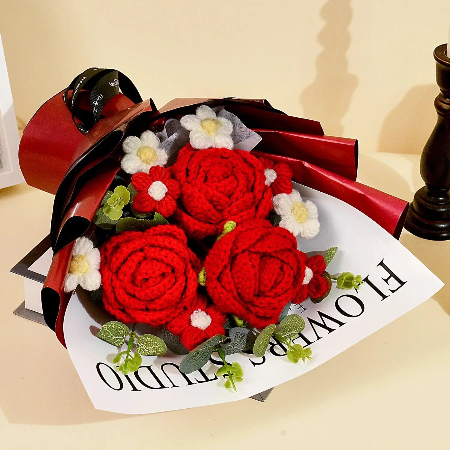 Crochet Red Rose Bouquet theelegancejewellery