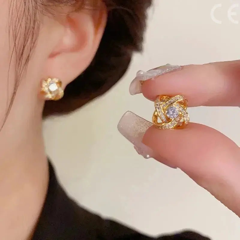 New Exquisite Shiny Zircon Heart Flower Earrings Korean Elegant Square Geometric Crystal Earrings for Women Fashion Jewelry Gift EleganceJewellery